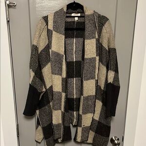 Sun & Shadow Plaid Cardigan - Black and Tan
